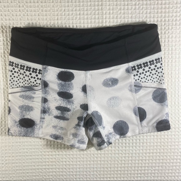 lululemon athletica Pants - Lululemon Athletica Shorts | Lululemon Run Shorty Short! | Color: BLK/ WHT; Sz 6